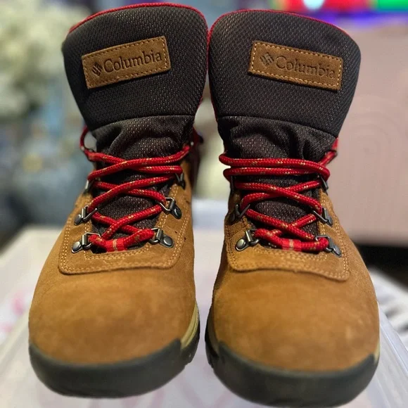 Columbia Hiking Boots - Picture 3 of 5